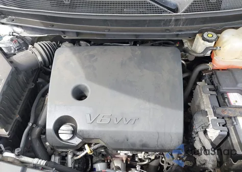 2018 Chevrolet Traverse Lt from USA, damaged, VIN 1GNERGKW4JJ100370